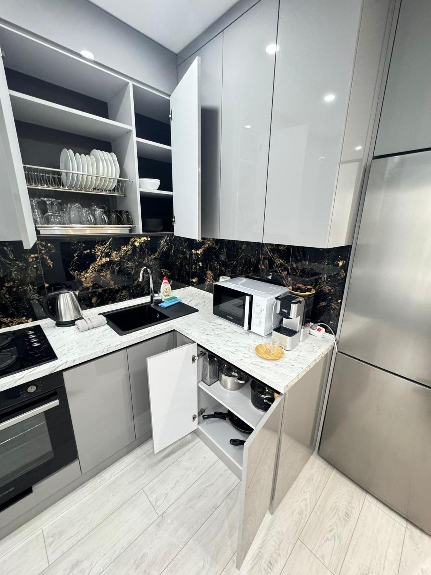 Apartment Modern Near Airport With Parking Chisinau