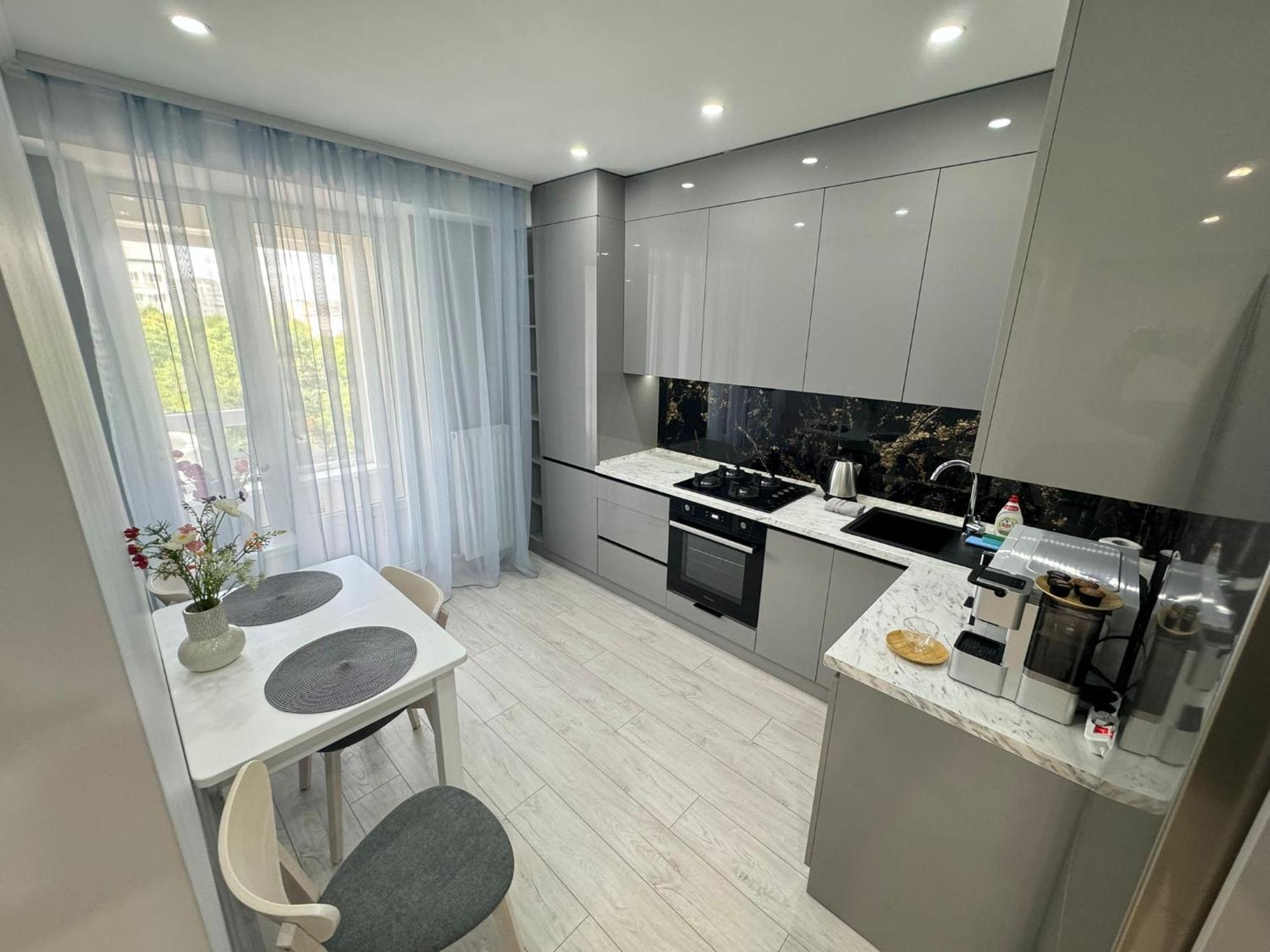 Modern Near Airport With Parking Chisinau
